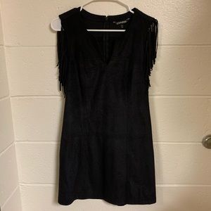 EXPRESS SHORT BLACK DRESS WITG FRINGE ON SLEEVES